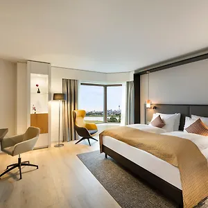 Crowne Plaza Duesseldorf - By Ihg Hotel